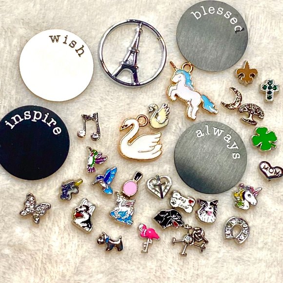 Custom Floating Locket Pendant with Chain - Picture 11 of 14